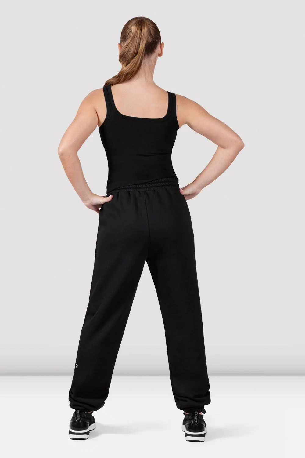 Apex Motion Sweat Pant - Image 2