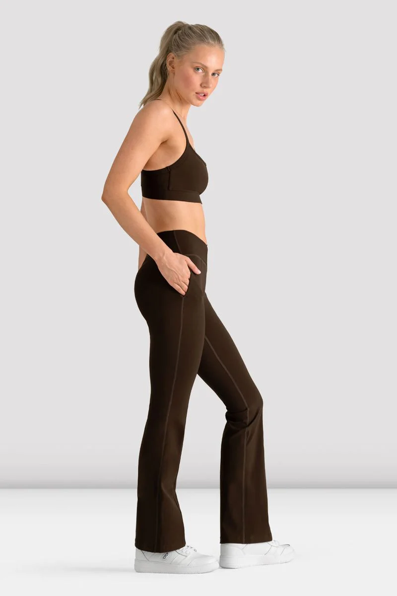 Apex Wrap Waist Flare Legging - Image 3