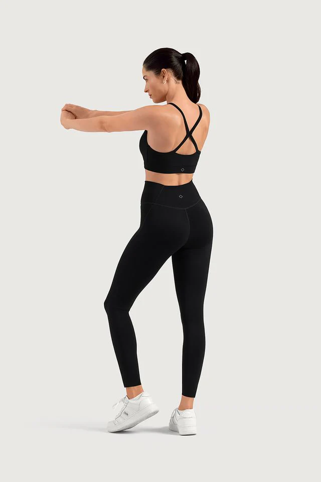 Ladies Apex Elevate 7/8 Legging - Image 2