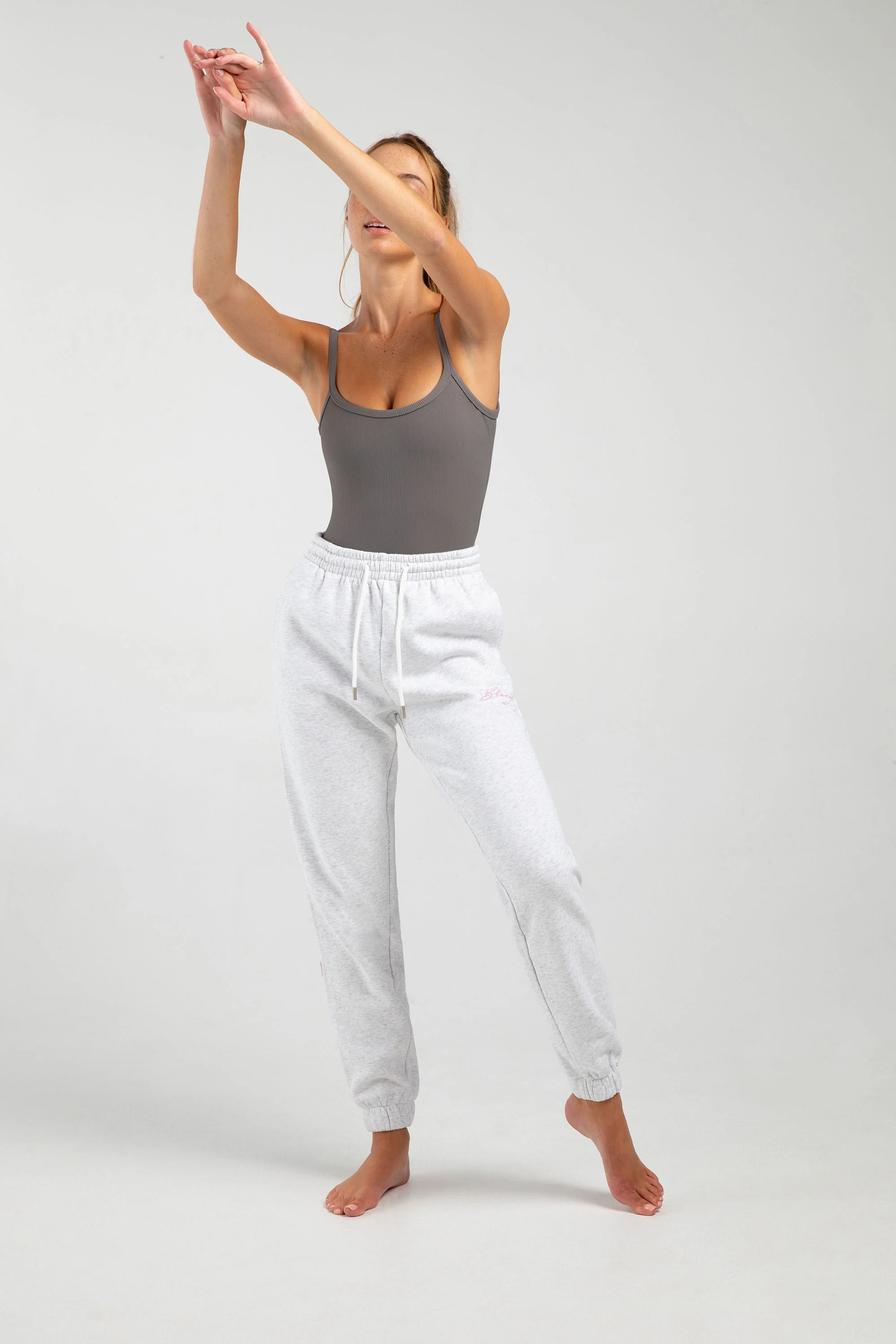 Off-Duty High Waist Joggers - Image 2